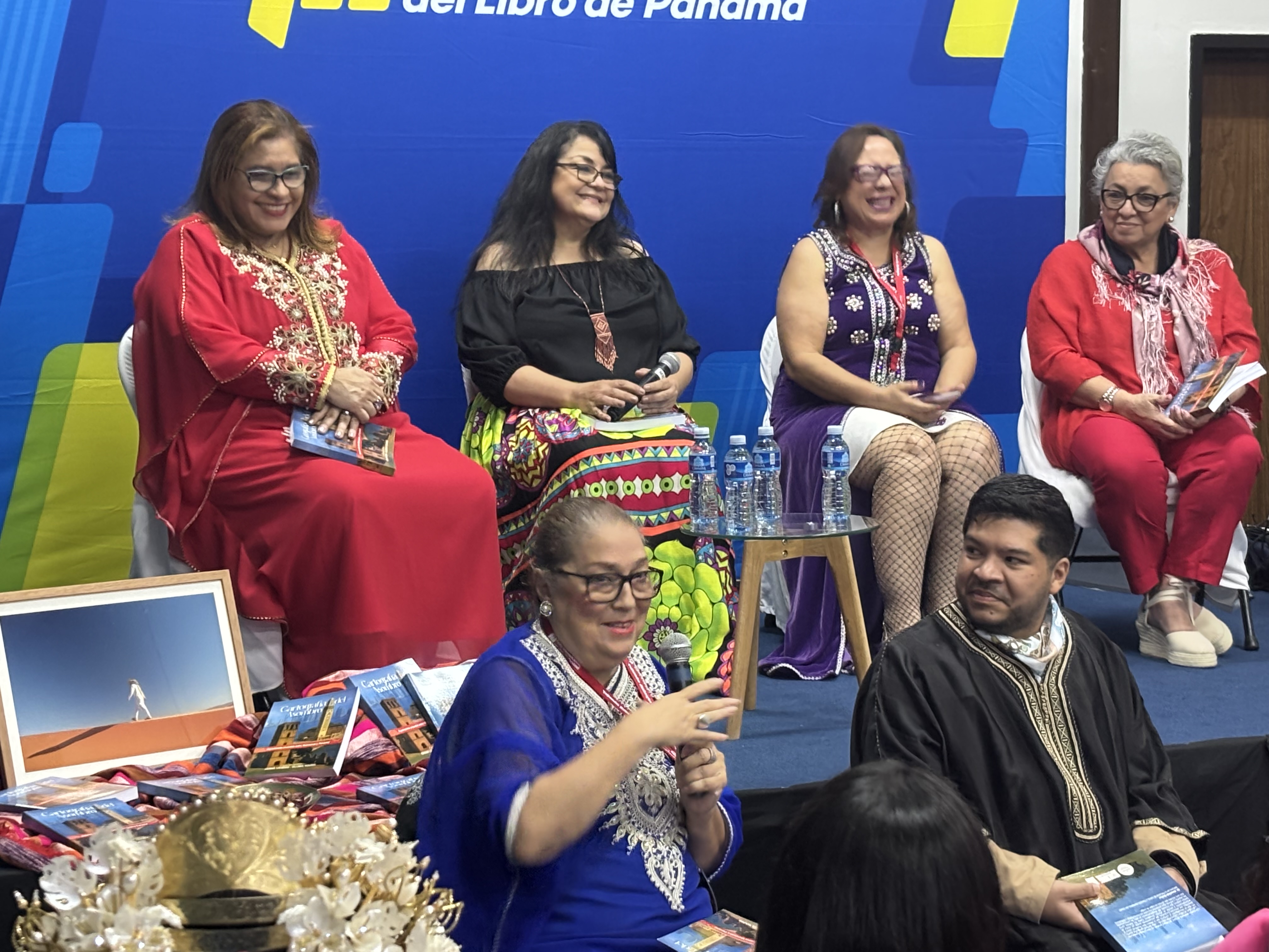 Capacitación y Conferencias